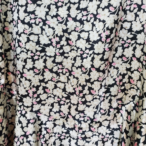 Gilligan & O'Malley Floral Gown, Size Small - Picture 6 of 9